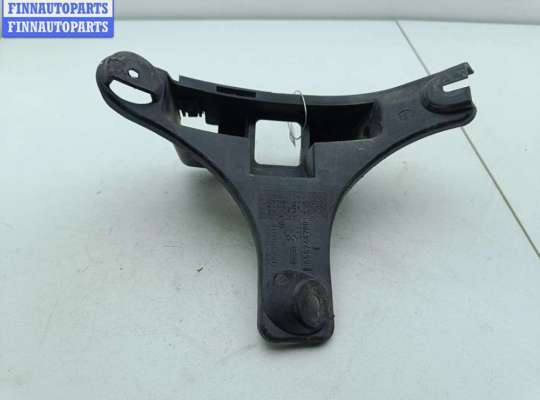 Кронштейн бампера на Peugeot 307