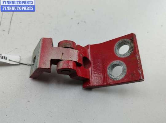 купить Петля двери задней левой на Volkswagen Golf-3