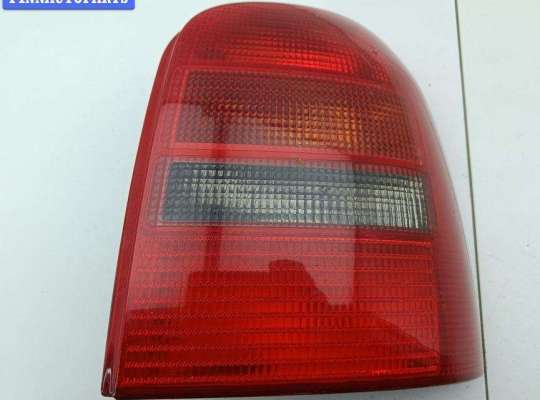 купить Фонарь задний правый на Audi A4 B5 (1994-2001)