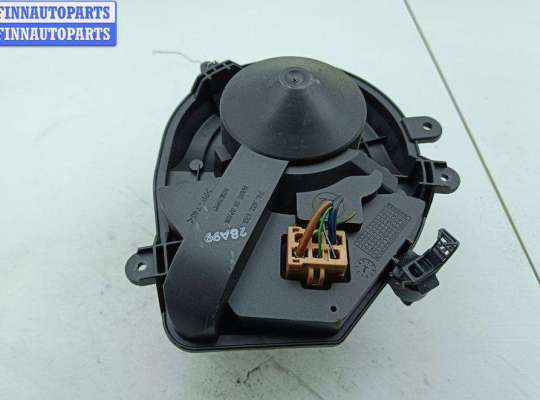 купить Двигатель отопителя (моторчик печки) на Volkswagen Passat B5