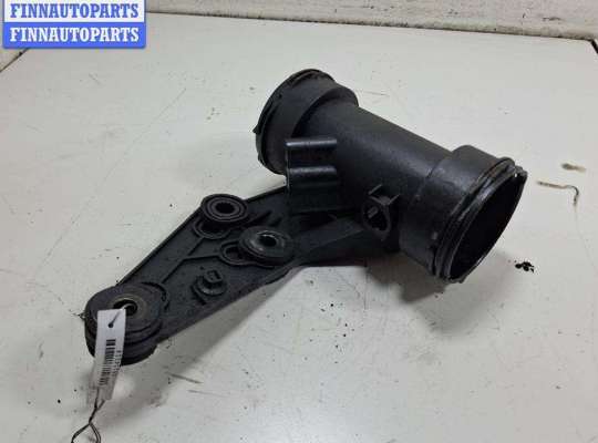 купить Патрубок на Mercedes C-Class W203 (2000-2006)