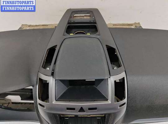 купить Панель приборная (торпедо) на Opel Zafira B (2004-2014)