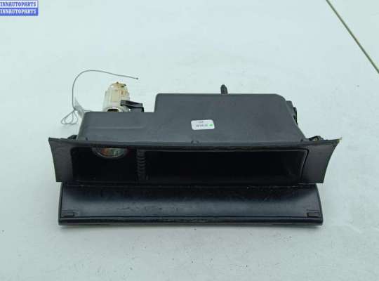 купить Пепельница на Volkswagen Passat B6