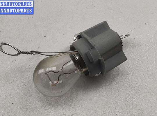 купить Патрон лампы фонаря на Volkswagen Passat B5+ (GP)