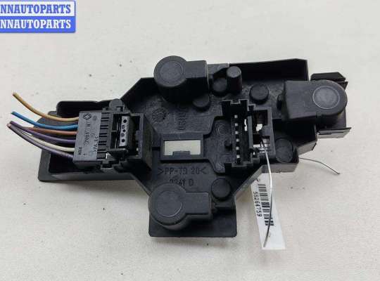 купить Плата фонаря заднего правого на Renault Scenic I (1996-2003)