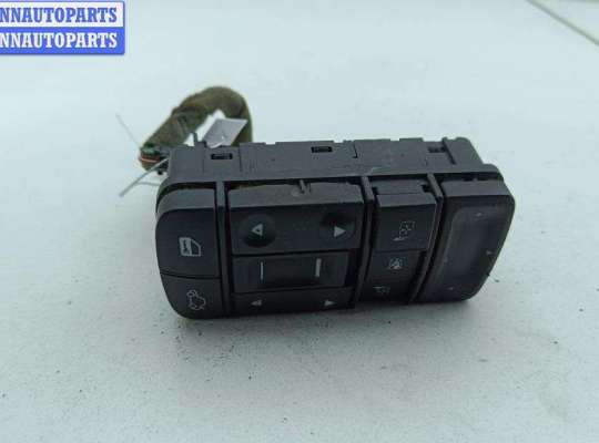 Кнопка стеклоподъемника переднего левого OP2264614 на Opel Vectra C (2002-2008)