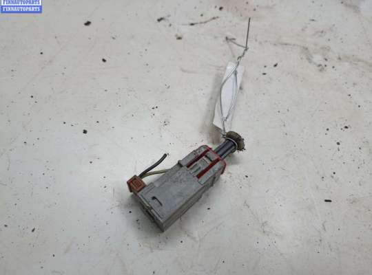 купить Датчик педали сцепления на Opel Zafira B (2004-2014)