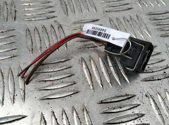 Купить Разъем (фишка) проводки на Volkswagen Passat B5 Разъем (фишка) проводки VG2213315 на Volkswagen Passat B5
