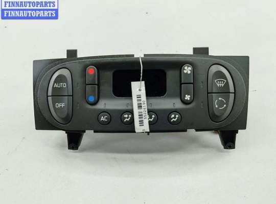 Переключатель отопителя RN1572336 на Renault Scenic I (1996-2003)