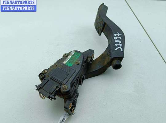 Педальный узел (педаль) на Volkswagen Passat B5 (3B)