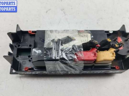 купить Переключатель отопителя на Volkswagen Passat B5