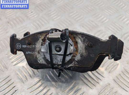 купить Колодки тормозные передние на BMW 3 E36 (1991-2000)