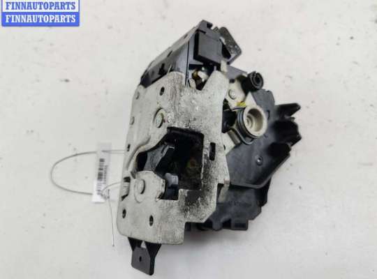 Замок боковой двери на Ford Focus I