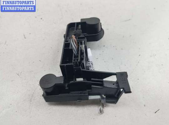 купить Плата фонаря заднего левого на Volkswagen Touareg