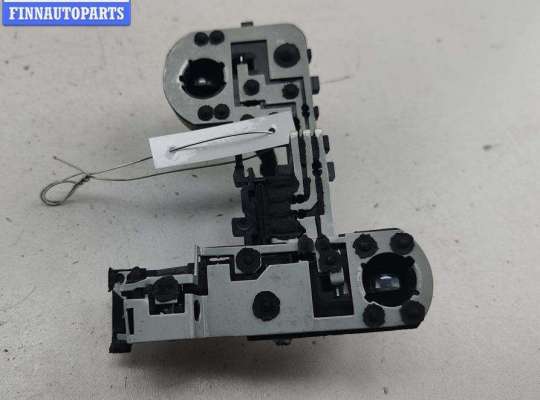 купить Плата фонаря заднего левого на Volkswagen Touareg