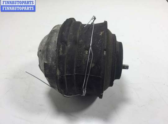 Подушка крепления двигателя MB1576167 на Mercedes E-Class W210 (1995-2002)