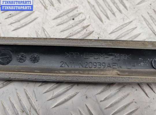купить Молдинг двери передней левой на Ford Fusion