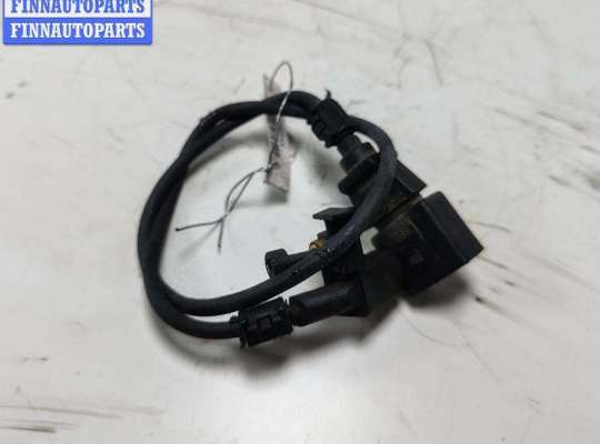 купить Датчик положения коленвала на Volkswagen Golf-4