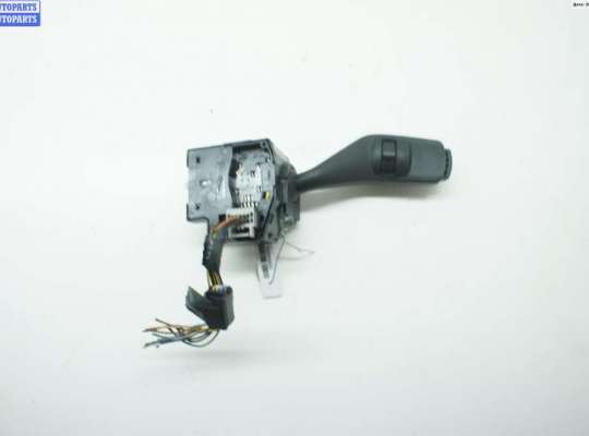 купить Переключатель поворотов на Ford Focus II (2004-2011)