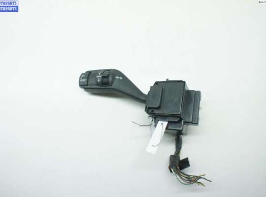 купить Переключатель поворотов на Ford Focus II (2004-2011)