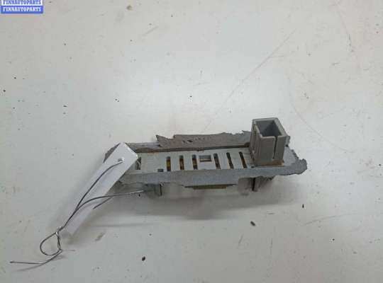 Планка подсветки номера на Opel Zafira A