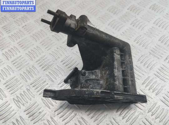 купить Фланец (тройник) системы охлаждения на Mercedes Vito-1 W638 (1996-2003)