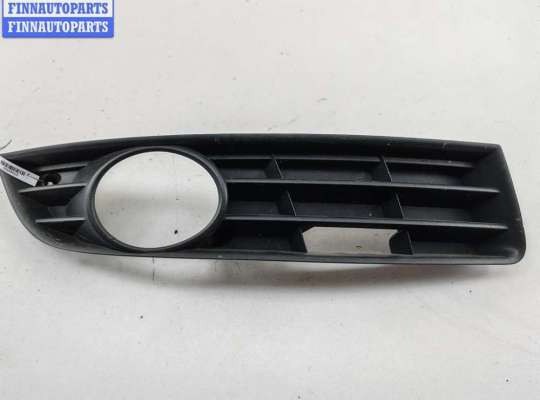 купить Решётка (заглушка) в бампер на Volkswagen Passat B6