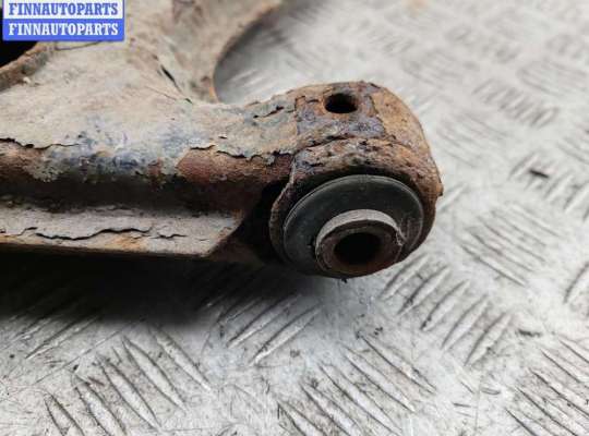 купить Рычаг подвески передний правый на Volkswagen Passat B3