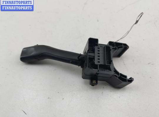 купить Переключатель дворников на Volkswagen Passat B5