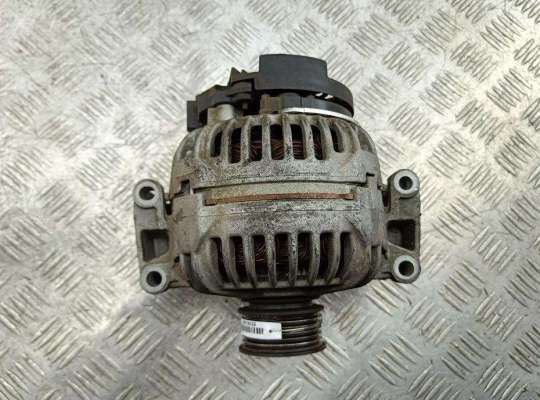 Купить Генератор на Audi A4 B6 (2001-2004) Генератор AU1763030 на Audi A4 B6 (2001-2004)
