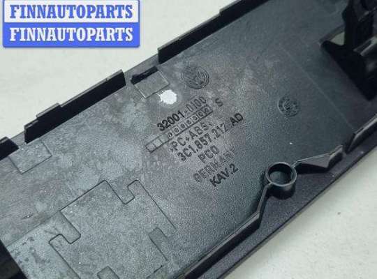 купить Накладка декоративная на торпедо на Volkswagen Passat B6