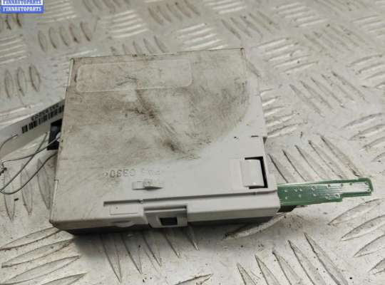 купить Блок управления двери передней правой на Ford Kuga