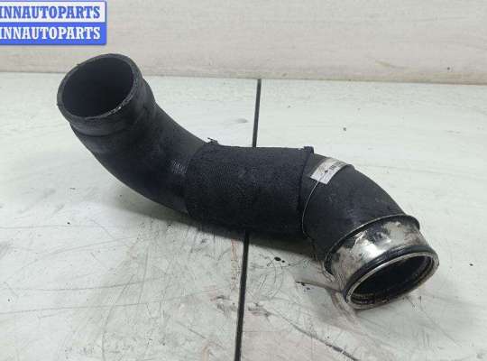 Патрубок интеркулера MB1570294 на Mercedes E-Class W211 (2002-2009)