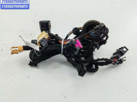 Проводка двери VG2706457 на Volkswagen Passat B5