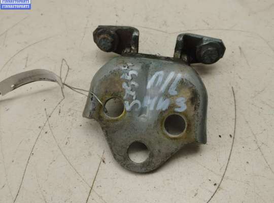 купить Петля двери передней левой на Mitsubishi Space Star (1998-2005)