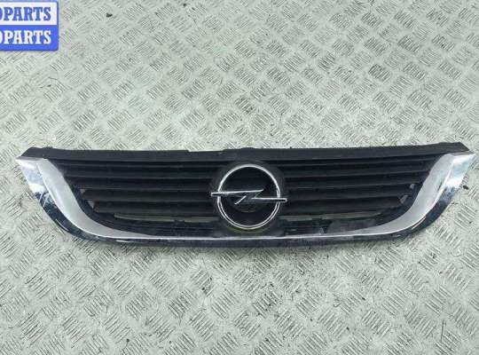 купить Решетка радиатора на Opel Vectra B (1995-2002)