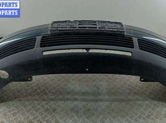 Бампер передний на Volkswagen Passat B5 (3B)