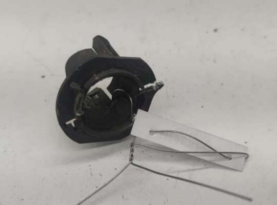 купить Кронштейн крепления на Audi A6 C5 (1997-2005)