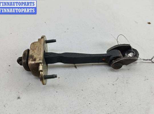 Ограничитель двери на Ford Mondeo III