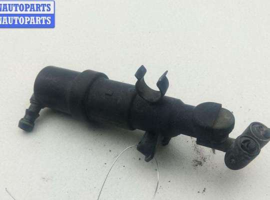 купить Форсунка омывателя фар на Volkswagen Golf-4