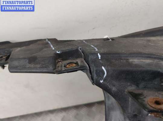 Панель передняя (телевизор) на Volkswagen Touran I (1T)