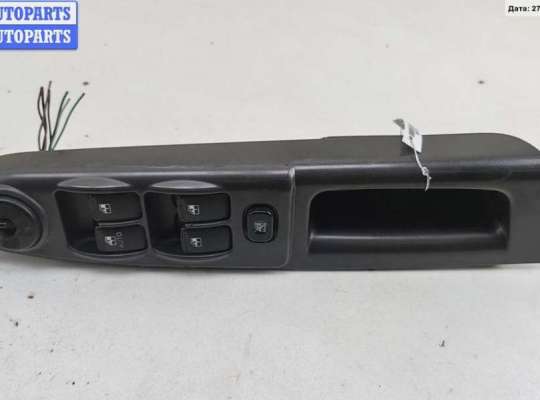 купить Блок кнопок управления стеклоподъемниками на Hyundai Getz