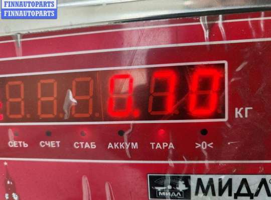 купить Петля крышки (двери) багажника на Audi A4 B7 (2004-2008)