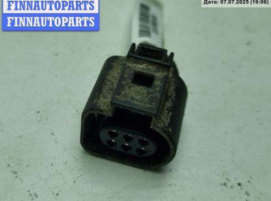Разъем (фишка) проводки SK442839 на Skoda Octavia mk2 (A5)