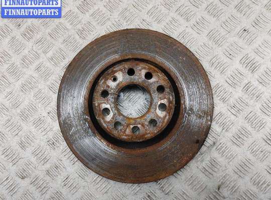 Диск тормозной передний VG2663519 на Volkswagen Passat B6
