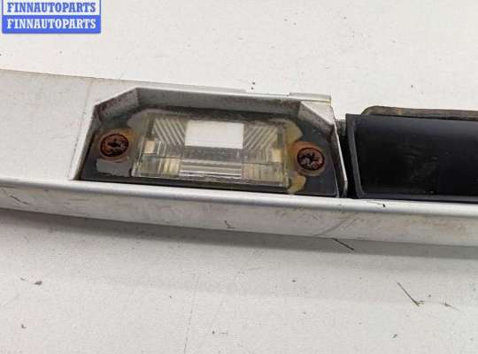 купить Накладка подсветки номера на Volkswagen Passat B5