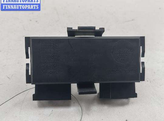 купить Плата фонаря заднего левого на Volkswagen Passat B3