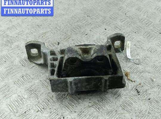 Подушка ДВС на Ford Focus II