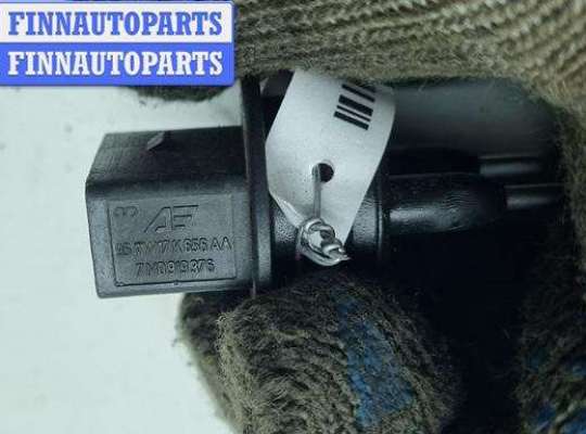 купить Датчик уровня омывающей жидкости на Volkswagen Passat B5+ (GP)