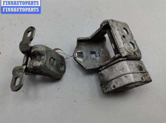 Петля двери передней правой RN1567645 на Renault Scenic II (2003-2009)